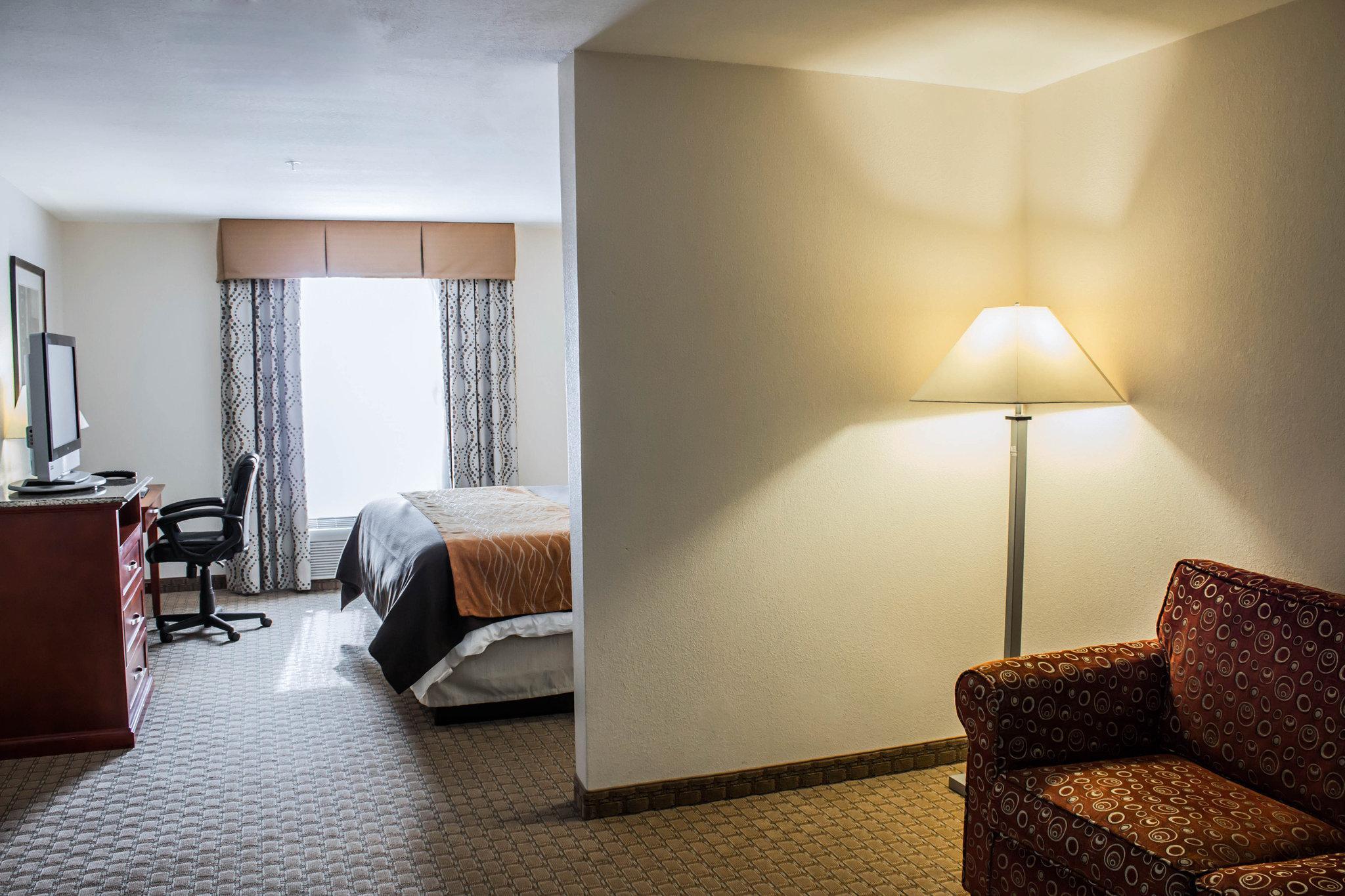 Comfort Inn Smithfield Near I-95 מראה חיצוני תמונה