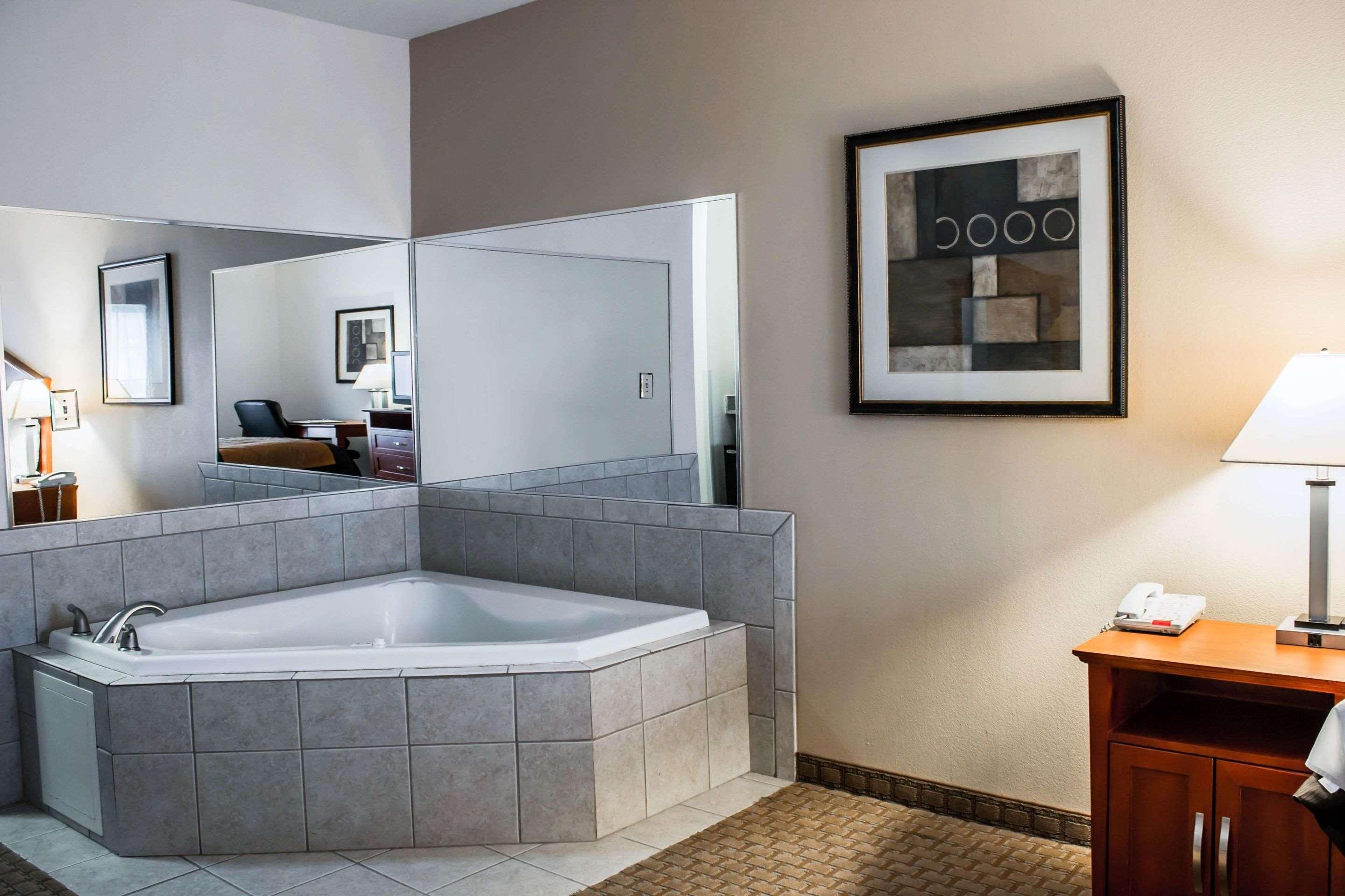 Comfort Inn Smithfield Near I-95 מראה חיצוני תמונה