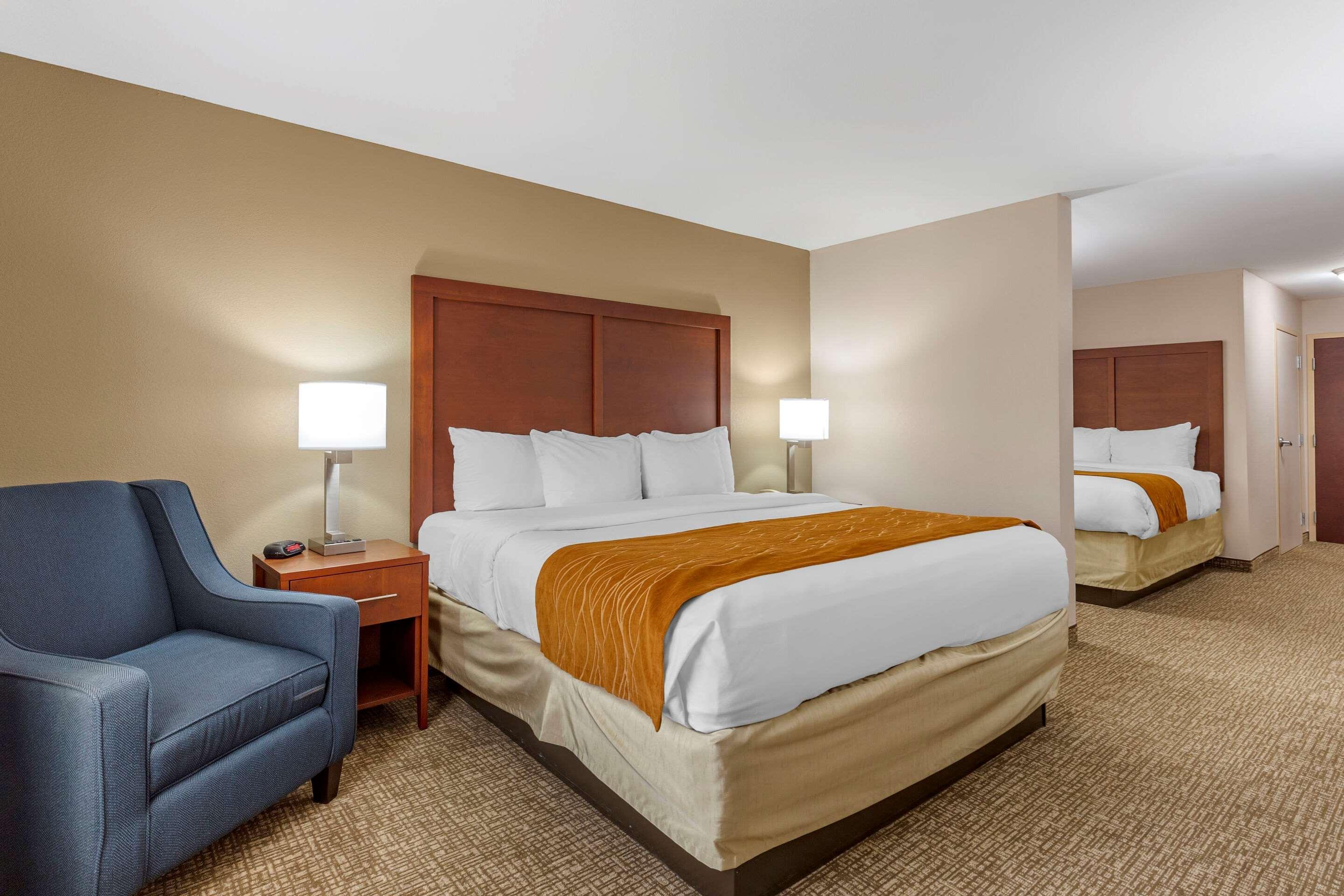 Comfort Inn Smithfield Near I-95 מראה חיצוני תמונה
