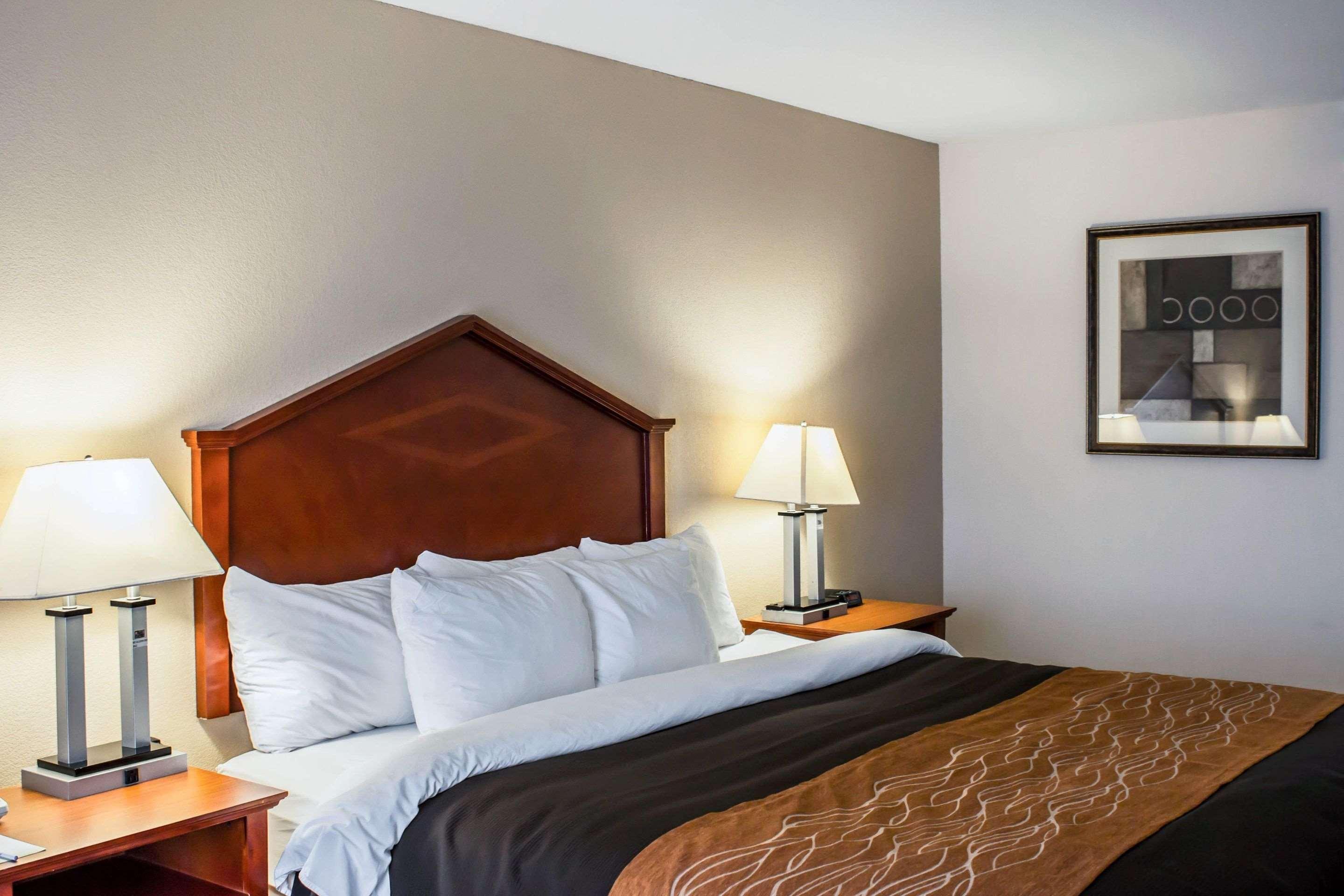 Comfort Inn Smithfield Near I-95 מראה חיצוני תמונה