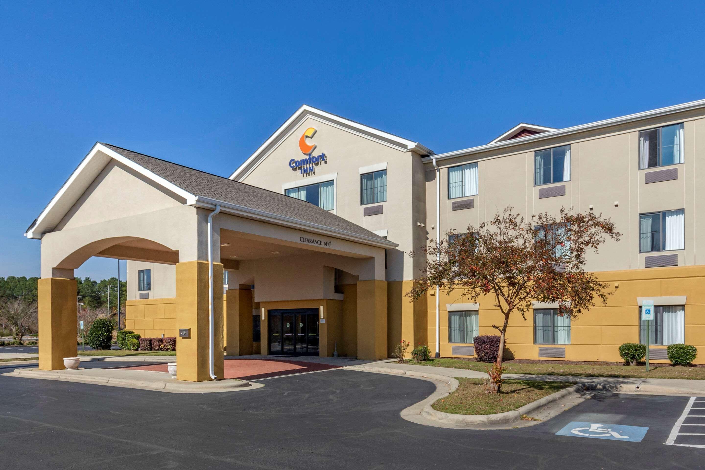 Comfort Inn Smithfield Near I-95 מראה חיצוני תמונה